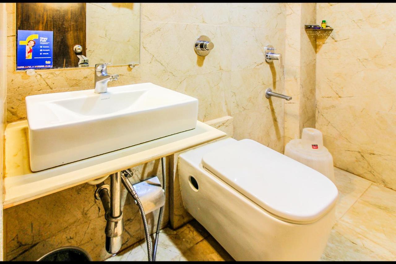 Fabhotel Plus Embassy Park Mumbai Exterior foto